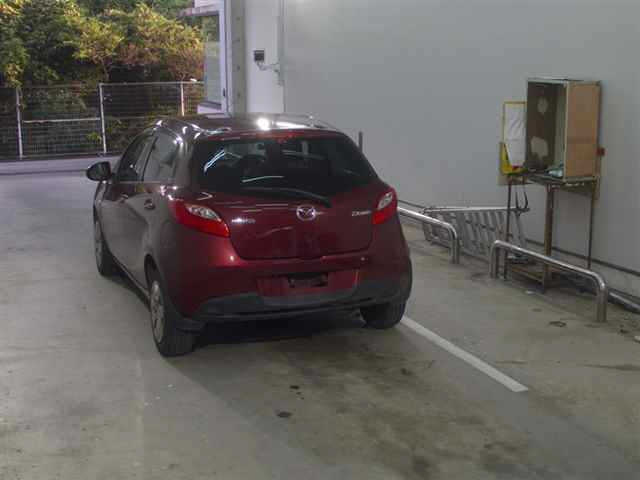 MAZDA DEMIO 2012