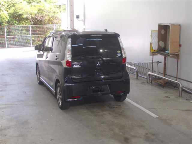 MITSUBISHI EK CUSTOM 2014