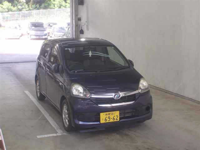 DAIHATSU MIRA E S 2013