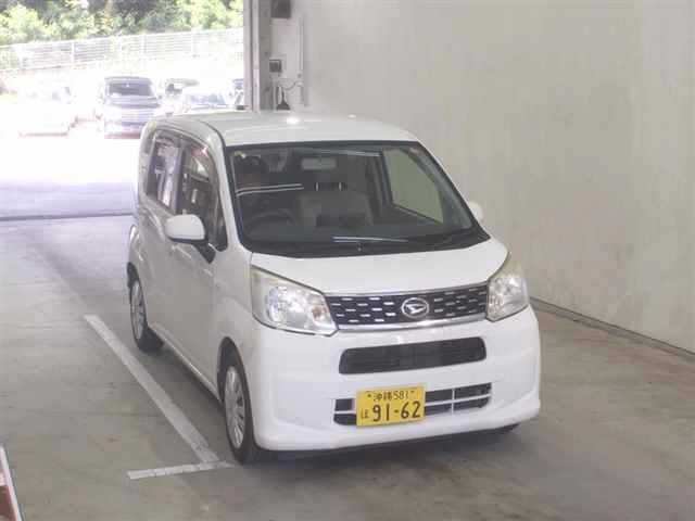 DAIHATSU MOVE 2015