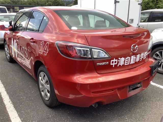 MAZDA AXELA 2013