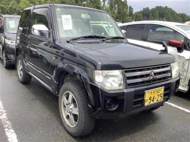 MITSUBISHI PAJERO MINI 2012