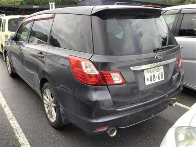 SUBARU EXIGA 2010