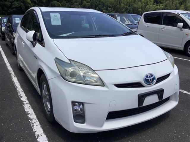 TOYOTA PRIUS 2010