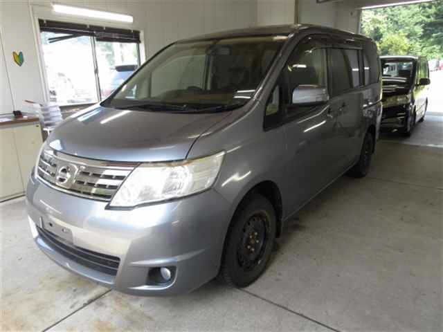 NISSAN SERENA 2009