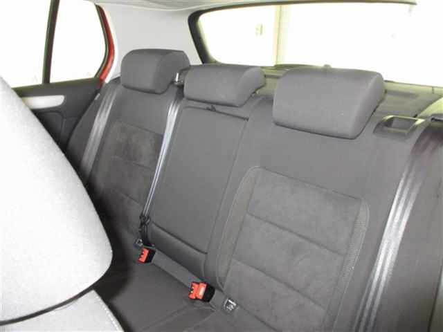 VOLKSWAGEN GOLF 2011