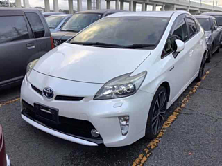 TOYOTA PRIUS 2015
