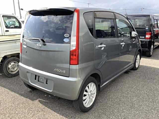DAIHATSU MOVE 2010
