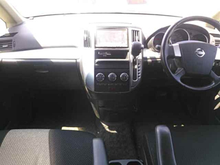 NISSAN PRESAGE 2008