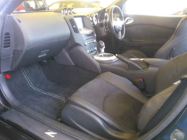 NISSAN FAIRLADYZ 2010