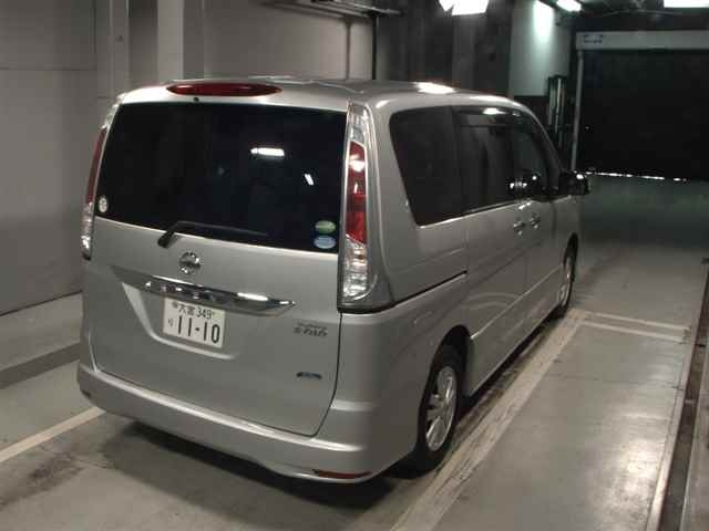 NISSAN SERENA 2013