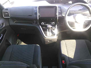 NISSAN SERENA 2018