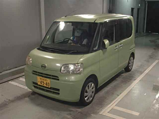 DAIHATSU TANTO 2011