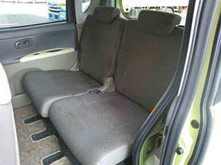 DAIHATSU TANTO 2011