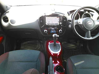 NISSAN JUKE 2012
