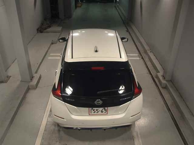 NISSAN LEAF 2018