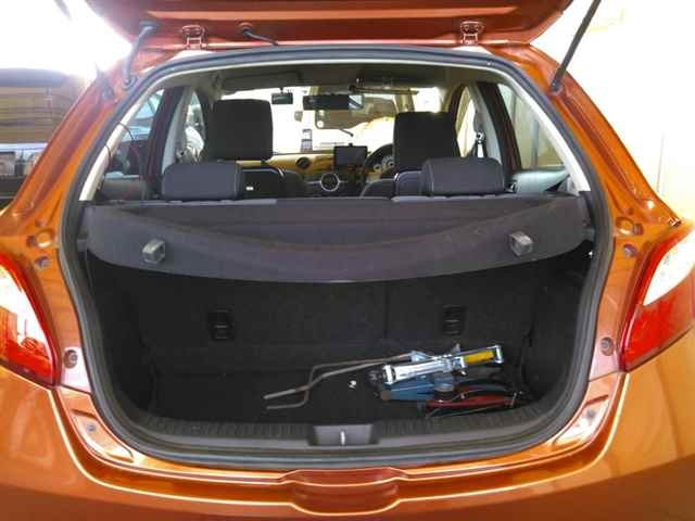 MAZDA DEMIO 2008