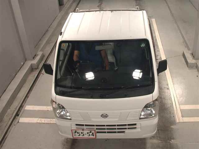 NISSAN CLIPPER TRUCK 2017
