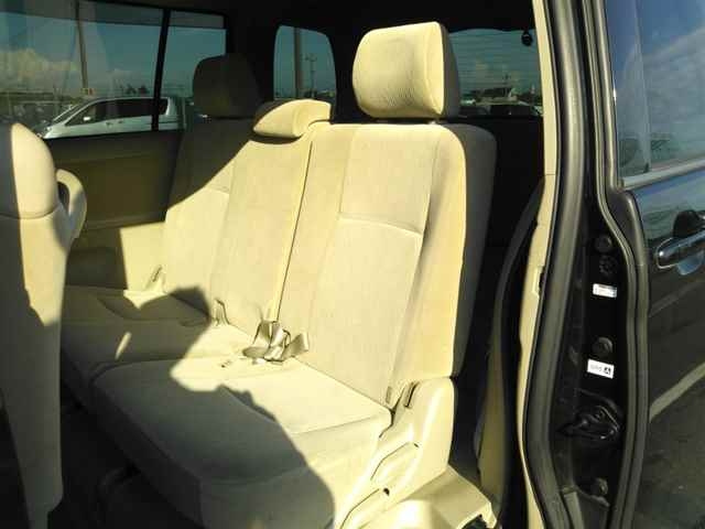 TOYOTA ISIS 2008