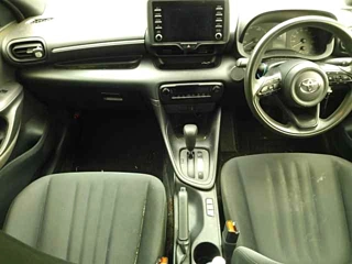TOYOTA YARIS 2020
