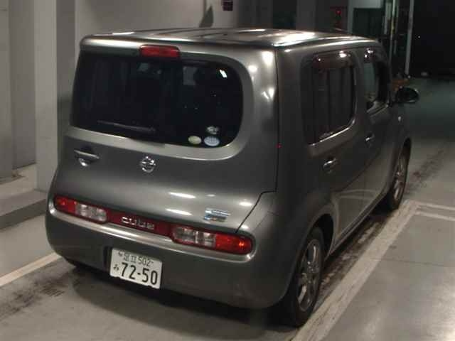 NISSAN CUBE 2010