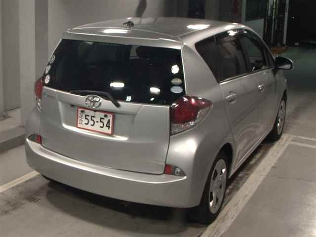 TOYOTA RACTIS 2015