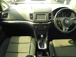 VOLKSWAGEN SHARAN 2012