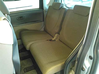 DAIHATSU TANTO 2010