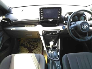 TOYOTA YARIS 2020