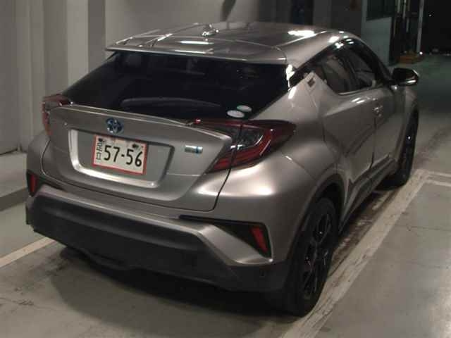 TOYOTA C-HR 2019
