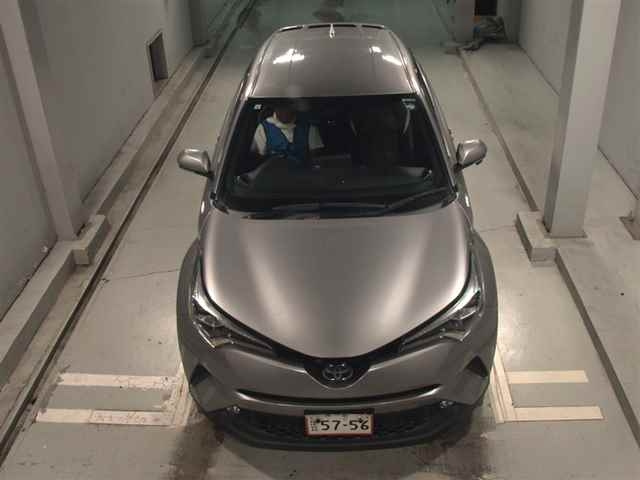 TOYOTA C-HR 2019
