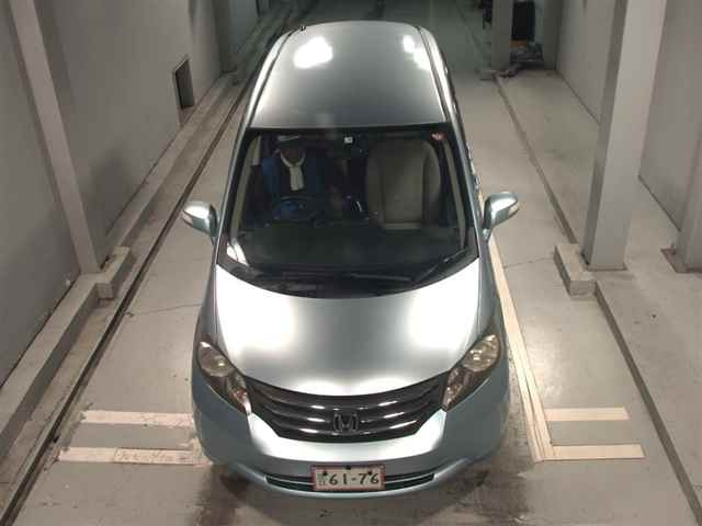 HONDA FREED 2009