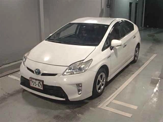 TOYOTA PRIUS 2013