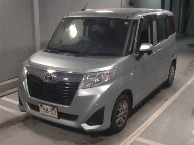 TOYOTA ROOMY 2019