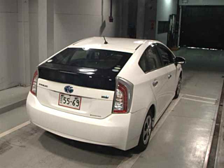 TOYOTA PRIUS 2013