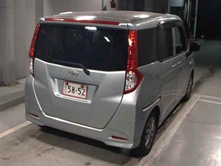TOYOTA ROOMY 2019