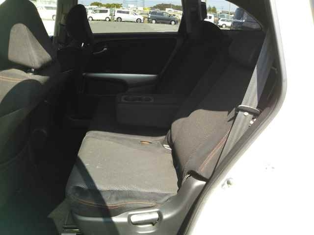 HONDA STREAM 2009