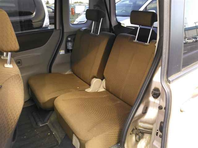 NISSAN ROOX 2012