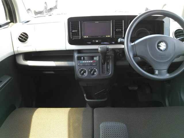 SUZUKI MRWAGON 2012