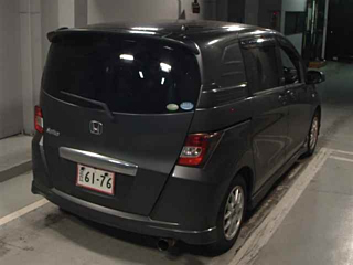 HONDA FREED 2010