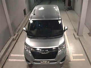 TOYOTA ROOMY 2019