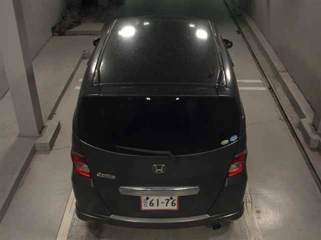 HONDA FREED 2010