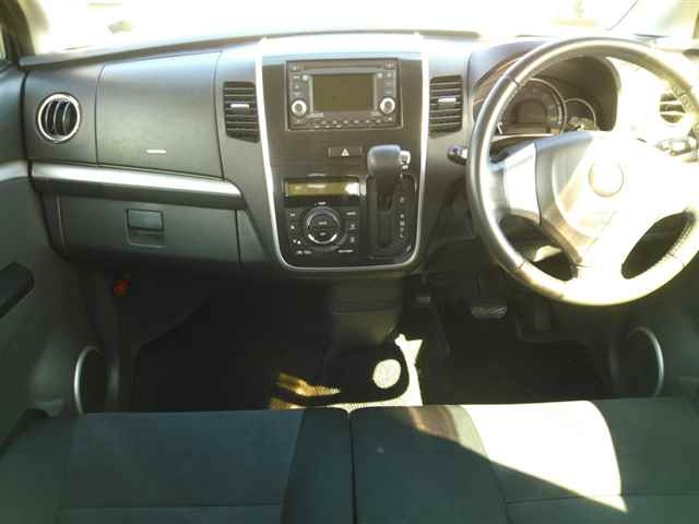SUZUKI WAGON R 2012