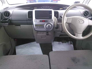 DAIHATSU TANTO 2010
