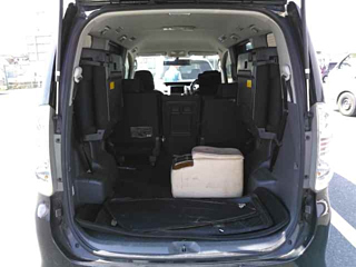 TOYOTA VOXY 2008