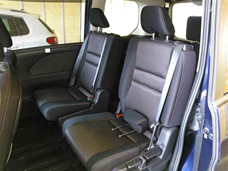 NISSAN SERENA 2017