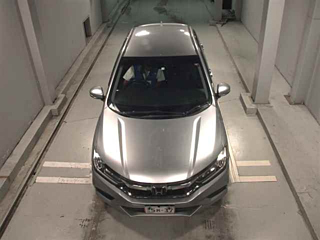 TOYOTA PRIUS ALPHA 2013