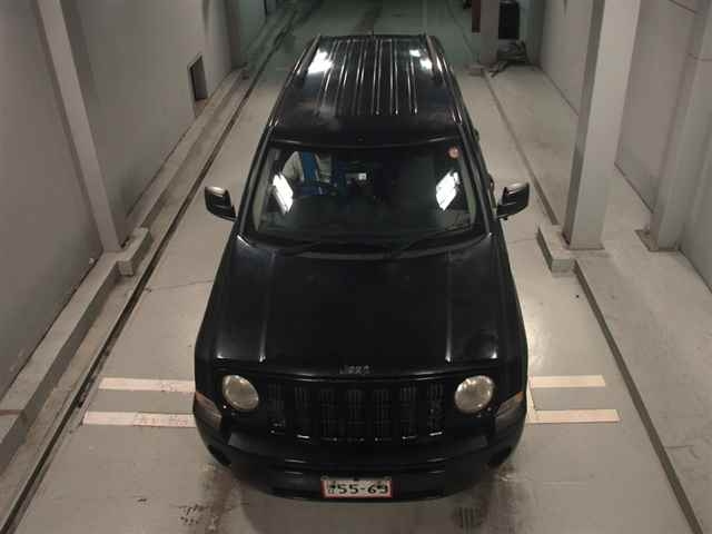 CHRYSLER JEEP PATRIOT 2010
