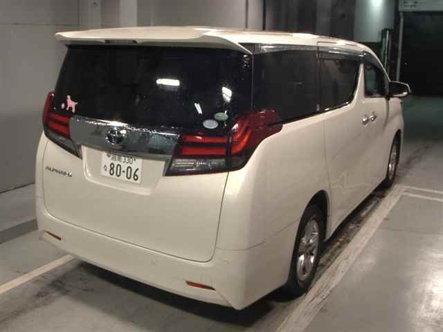 TOYOTA ALPHARD 2015