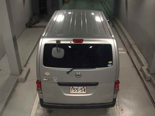 NISSAN NV200 2010